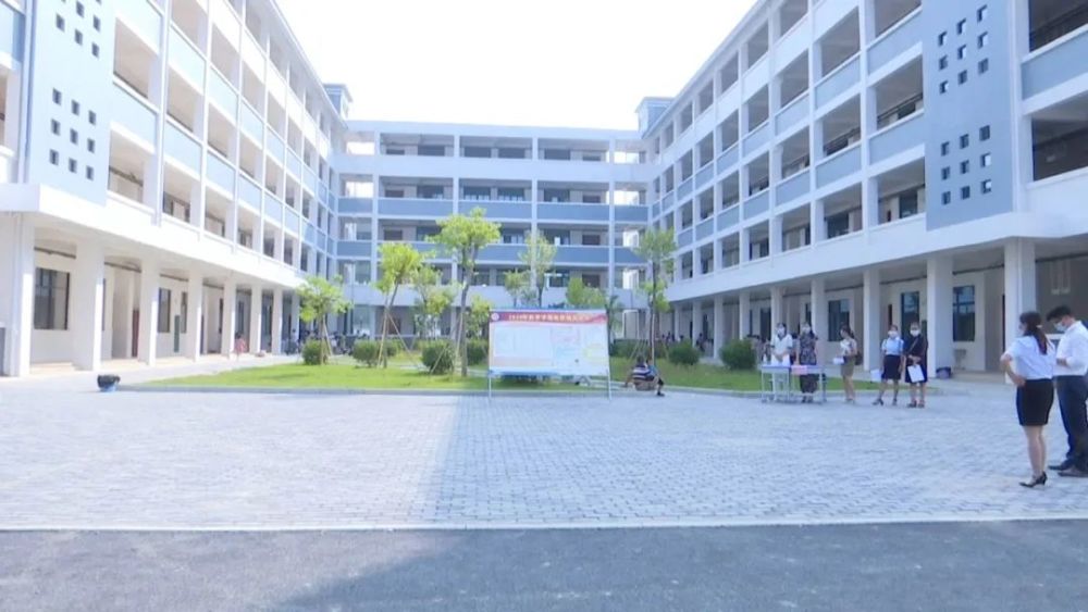 1666513227227222.jpg 1666513227227222.jpg